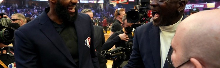 世界杯手机观看-詹姆斯也要干了？名记：乔丹2003年没进首发但得到卡特的位置！