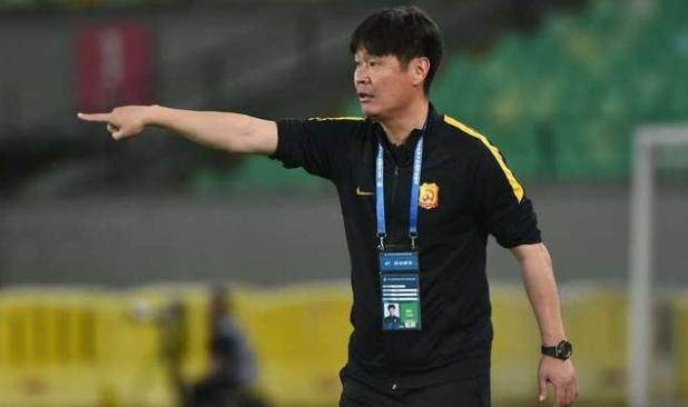 世界杯直播平台-李霄鹏：前两轮不胜有压力 每个队都没有太多秘密