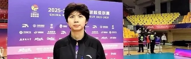 世界杯app下载-离谱！天津女排替补战河南：陈鹤心表现拉胯，刘鑫实力差还怪队友|路晶|球迷|球员|失误|机会_新浪体育_新浪新闻