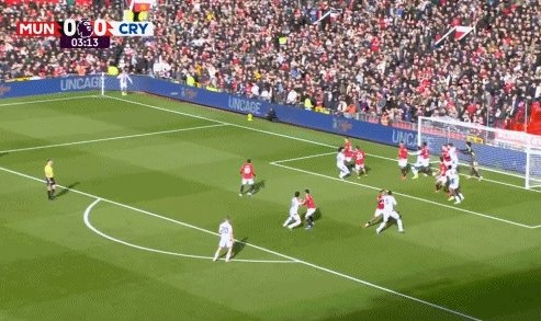 【英超】2比1逆转十人水晶宫 曼联升至积分榜第三！